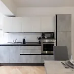 - Parione House Roma