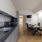 - Parione House Apartamento Roma