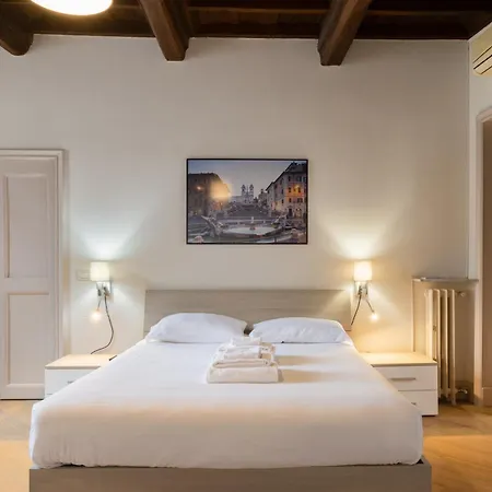 - Parione House