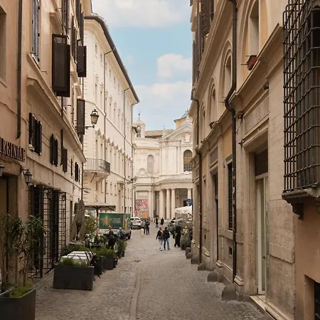 - Parione House * Roma